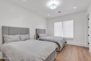 Prestigious New Construction in Long Branch with room for a pool - photo 36