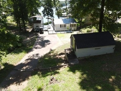 Your lakeside happy place is calling! This fully move-in-ready 1 - photo 39