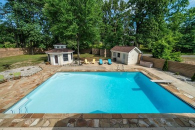 Welcome to this spectacular 5 Bedroom, 3.5 Bath custom home - photo 44