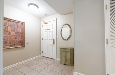 BEST VALUE IN ROYALE PALMS! MOTIVATED SELLER! Indulge in luxury - photo 3