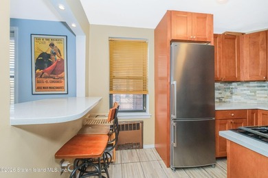 Gorgeous One Bedroom Co-Op nestled in the Kings Oliver, one of - photo 10