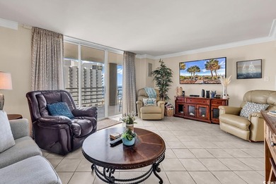 This beautifully positioned two-bedroom, two-bath oceanview - photo 4