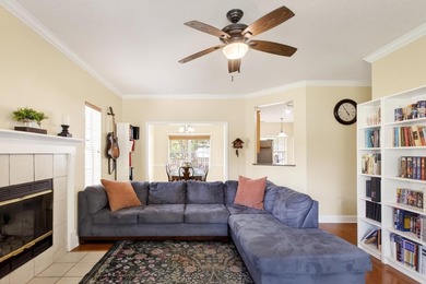 Beautiful Family Home in Highly Sought-After Goose Creek - photo 7