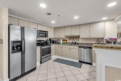This beautifully positioned two-bedroom, two-bath oceanview - photo 8