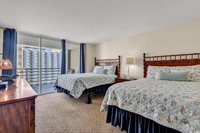 This beautifully positioned two-bedroom, two-bath oceanview - photo 10