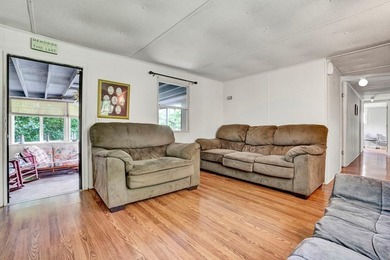 Cheap & Cheerful! This lakefront SW comes furnished with Five - photo 12