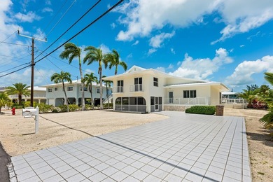 Some homes simply arrive finished -- and this Duck Key - photo 25