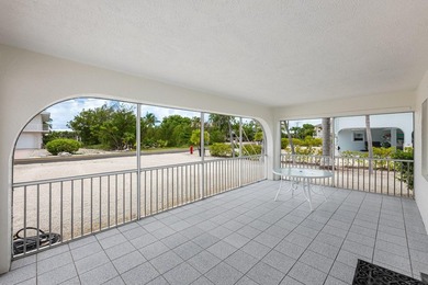 Some homes simply arrive finished -- and this Duck Key - photo 27