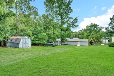 Cheap & Cheerful! This lakefront SW comes furnished with Five - photo 35