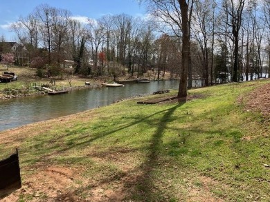 Lake Lot For Sale in Inman, South Carolina