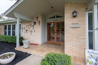 This beautiful home located at 2737 Palo Duro is absolutely - photo 5
