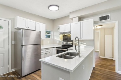 Cute Concrete Block 3BR/1BA home. Remodeled 3 years ago w/new - photo 13