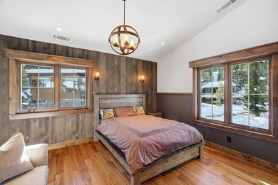 A striking blend of modern mountain architecture and refined - photo 17