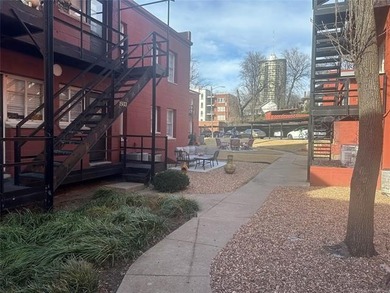 Prime location 1.3 acres, NE corner of 21st and Riverside with - photo 2