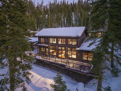 A striking blend of modern mountain architecture and refined - photo 27