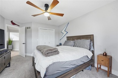 Private Retreat; Endless Possibilities! Tucked away on just over - photo 28
