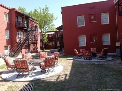 Prime location 1.3 acres, NE corner of 21st and Riverside with - photo 9