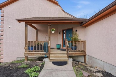 Private Retreat; Endless Possibilities! Tucked away on just over - photo 30
