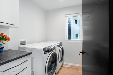 Perfectly positioned in the heart of Wrightsville Beach, 8 E - photo 32