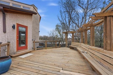 Private Retreat; Endless Possibilities! Tucked away on just over - photo 32