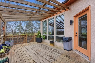 Private Retreat; Endless Possibilities! Tucked away on just over - photo 33