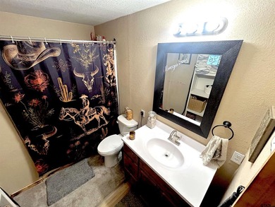 Welcome to your peaceful retreat in the quiet and private Hidden - photo 35