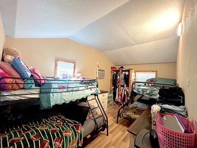 Welcome to your peaceful retreat in the quiet and private Hidden - photo 36