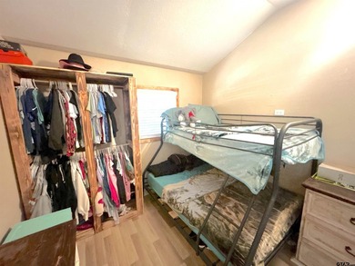 Welcome to your peaceful retreat in the quiet and private Hidden - photo 38