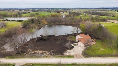 Private Retreat; Endless Possibilities! Tucked away on just over - photo 38