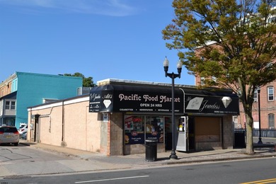 Great location across the street from the Hard Rock Casino - photo 2