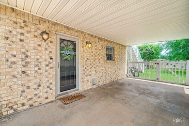 Lake Living at Its Best on Lake Nasworthy in a No Wake Zone! - photo 4