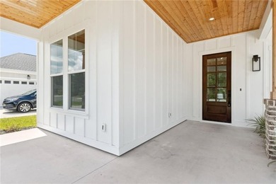 Brand-New Construction - Just Completed! This stunning new home - photo 3