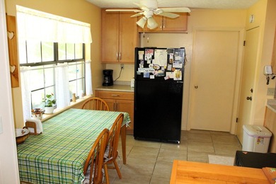 Welcome to this beautifully maintained all-brick ranch-style - photo 6