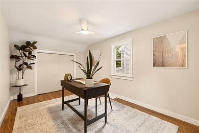 Welcome to this picture-perfect, move-in ready home in the heart - photo 15