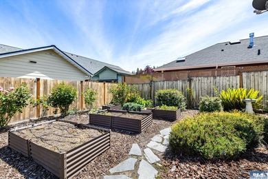 Nestled in the sought-after Summer Breeze community, this - photo 6