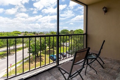 Hard-to-find 3-bedroom model at Parkside - Super spacious with - photo 22