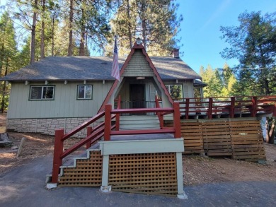 Lake Home For Sale in Arnold, California