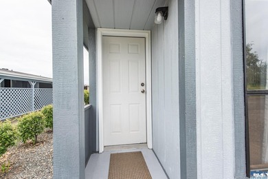 Welcome to West Alder Estates! This well-maintained 2-bedroom - photo 5
