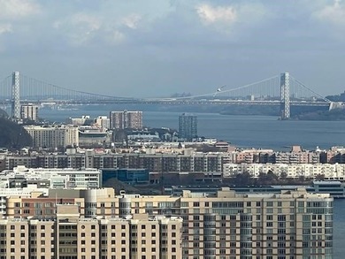 SPACIOUS ONE BEDRM +1.5 BATHS W OVERSIZED BEDRM FEATURES