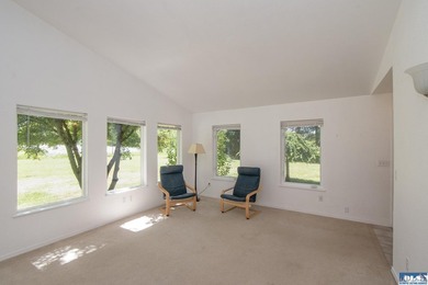 Nature meets convenience in this hidden Happy Valley gem. Tucked - photo 6