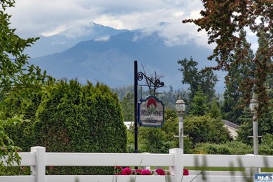 A PROPERTY LIKE THIS COMES ON THE MARKET ONCE IN A GREAT WHILE! - photo 5