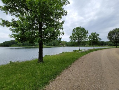 (private lake, pond, creek) Lot For Sale in Poplar Bluff Missouri