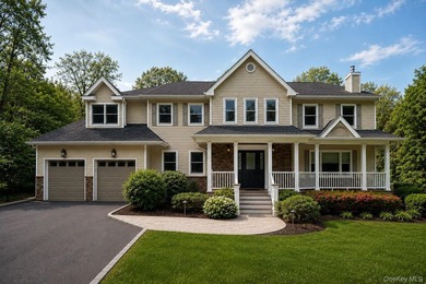 Located in the heart of Huntington, this beautifully updated - photo 1
