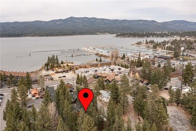 Located in the heart of The Village! This unique multi-unit - photo 5