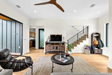 446 El Coronado Ave - photo 5