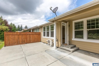 Single Story 2 bedroom, 2 bath townhome in desirable Jennie - photo 8