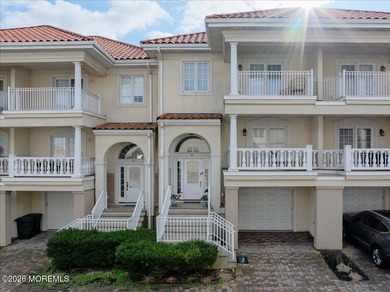 A Premiere Ocean View Townhouse You Don't Want to Miss! A - photo 4