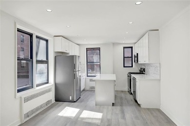 Welcome to this move-in ready first-floor studio co-op, offering - photo 5