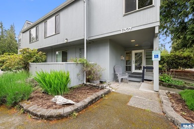 Panoramic golf-course views anchor this light-filled two-story - photo 4