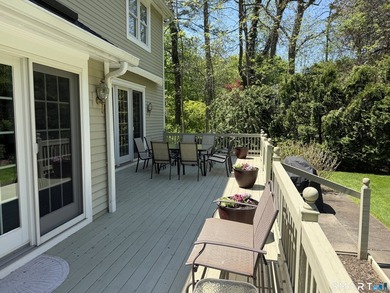 Exceptional custom-built 4 to 5 bedroom Colonial in desirable - photo 17